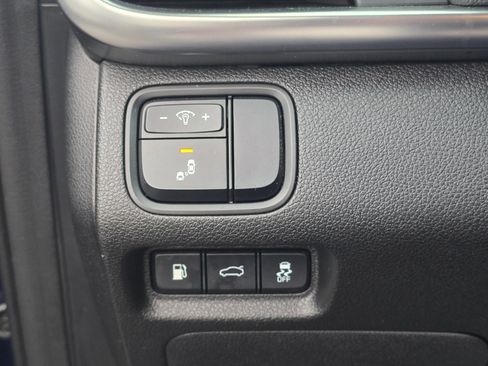 Used 2018 Kia Optima EX image 23