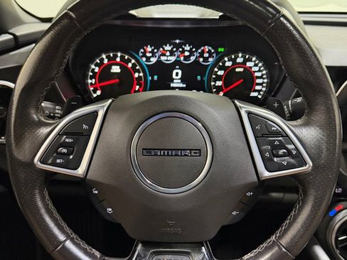 Used 2017 Chevrolet Camaro SS RWD image 11