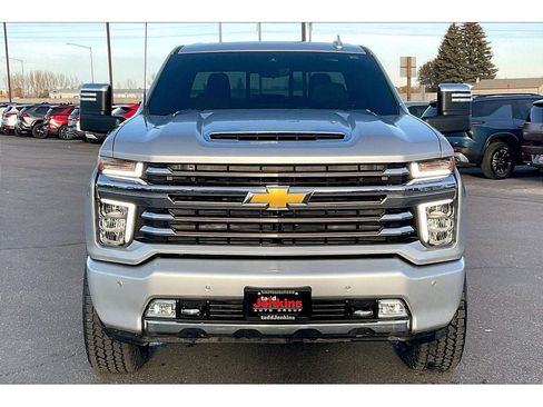 Used 2023 Chevrolet Silverado 3500 High Country w/ Z71 Off-Road Package image 3