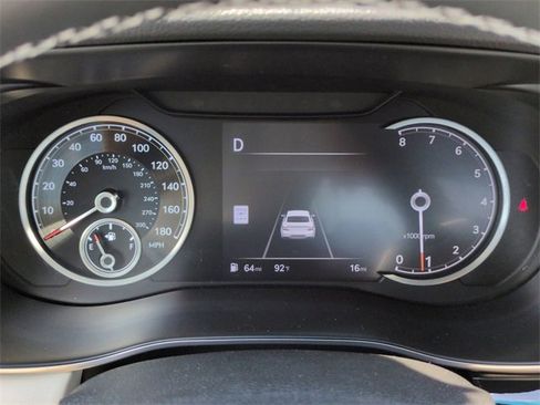 Certified 2025 Genesis G70 2.5T image 25