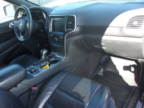 Used 2018 Jeep Grand Cherokee High Altitude AWD/4WD image 14