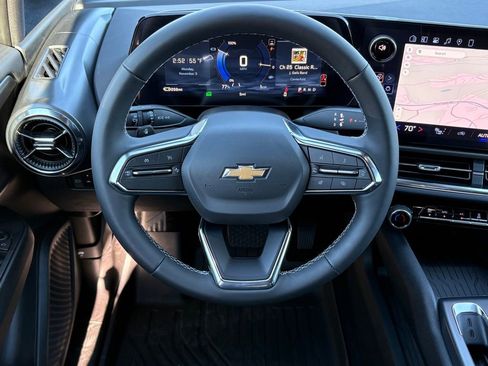 New 2026 Chevrolet Equinox EV LT w/ Comfort Package image 8