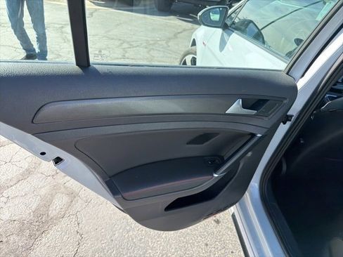 Used 2019 Volkswagen GTI S image 23