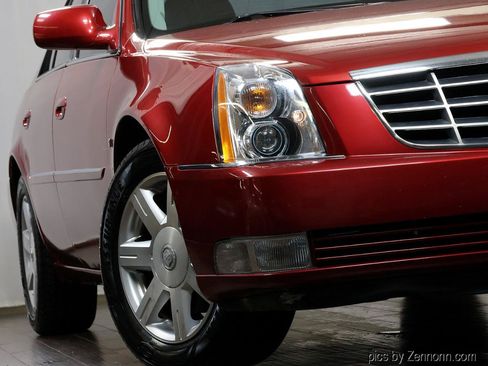 Used 2007 Cadillac DTS FWD image 4