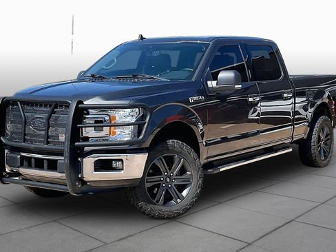 Used 2020 Ford F150 XLT w/ Equipment Group 302A Luxury AWD/4WD image 2