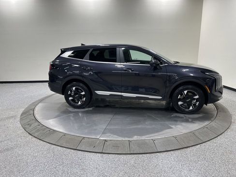 New 2026 Kia Sportage LX image 4