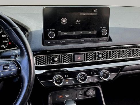 Used 2022 Honda Civic Sport image 10