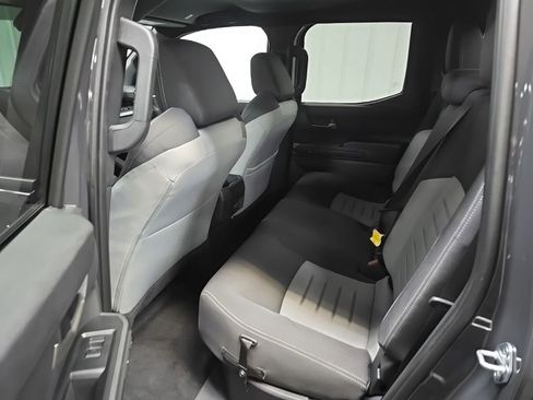 Used 2024 Toyota Tacoma TRD Sport AWD/4WD image 30