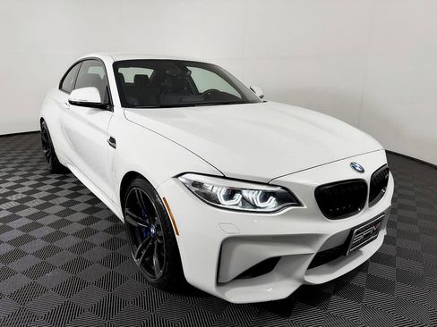 Used 2018 BMW M2 RWD image 5