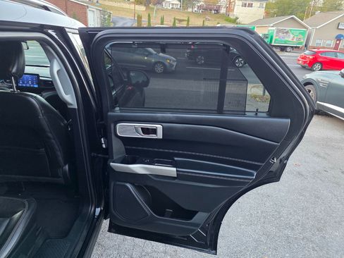 Used 2022 Ford Explorer Limited w/ Hybrid Equipment Group 310A image 21