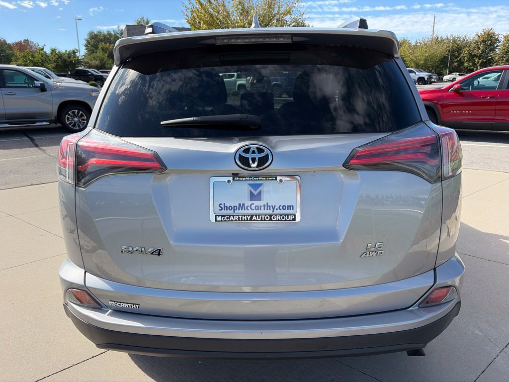Used 2017 Toyota RAV4 LE w/ All Weather Liner Package AWD/4WD image 18