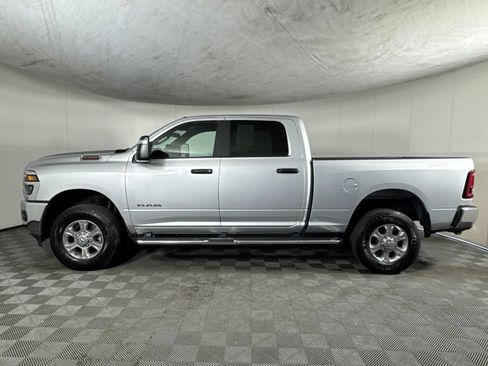 Certified 2026 RAM 2500 Big Horn AWD/4WD image 9