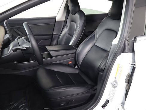 Used 2020 Tesla Model 3 Performance image 27