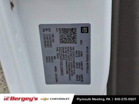 New 2025 Chevrolet Express 3500 Work Van w/ Driver Convenience Package image 16