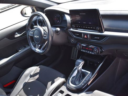Used 2024 Kia Forte GT-Line w/ GT-Line Premium Package FWD image 12