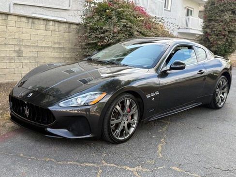 Used 2018 Maserati GranTurismo Sport RWD image 38
