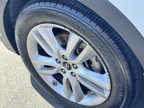 Used 2013 Hyundai Santa Fe Sport 2.0T w/ Technology Pkg AWD/4WD image 23