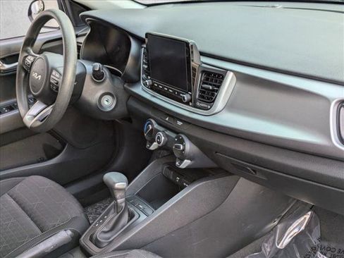 Used 2022 Kia Rio S image 20