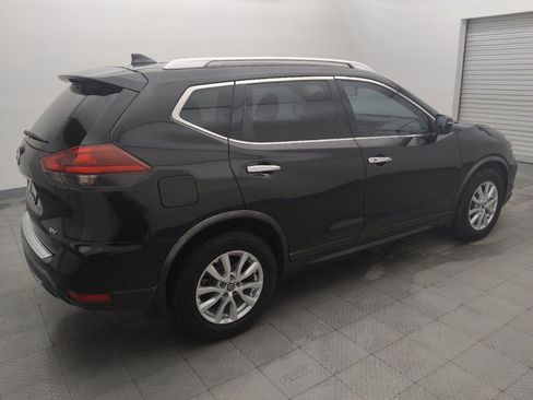 Used 2018 Nissan Rogue SV FWD image 10