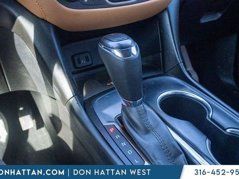 Used 2018 Chevrolet Equinox Premier image 9