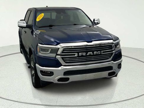 Used 2022 RAM 1500 Laramie AWD/4WD image 2