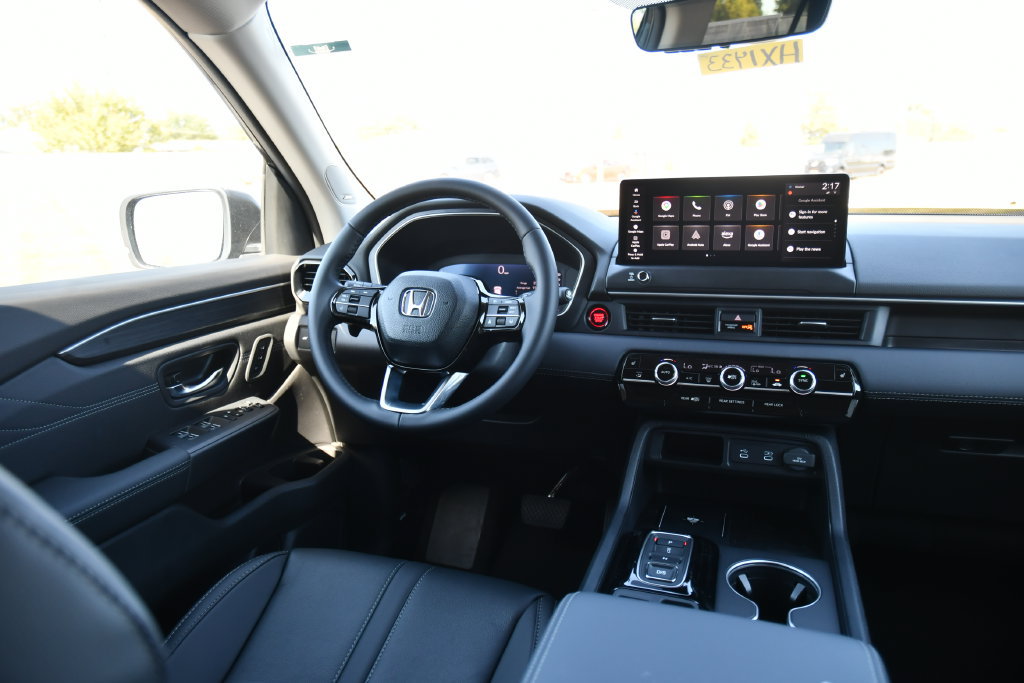 New 2026 Honda Pilot Touring image 23