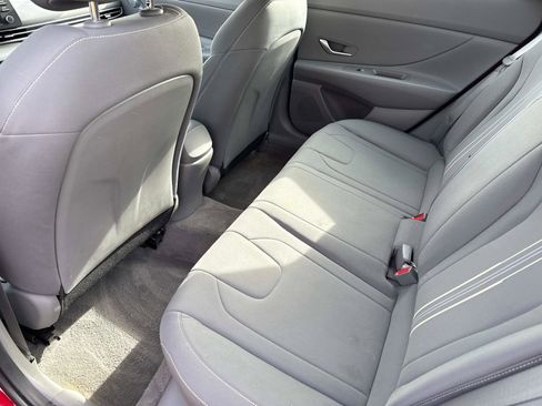 Certified 2023 Hyundai Elantra SEL image 14