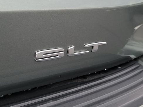 Used 2023 GMC Yukon SLT w/ SLT Premium Package AWD/4WD image 30