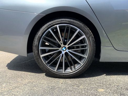 Used 2021 BMW 540i w/ Premium Package RWD image 28