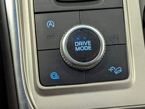 Certified 2024 Ford Explorer Limited image 29