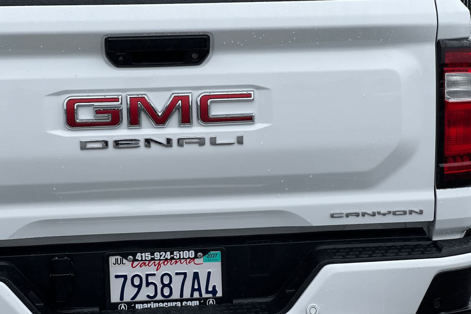 Used 2024 GMC Canyon Denali AWD/4WD image 29