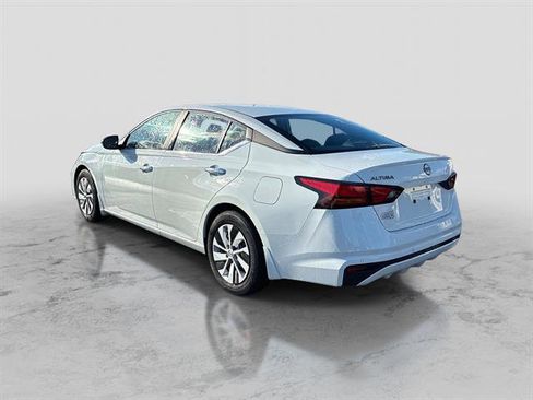 Certified 2024 Nissan Altima 2.5 S image 5