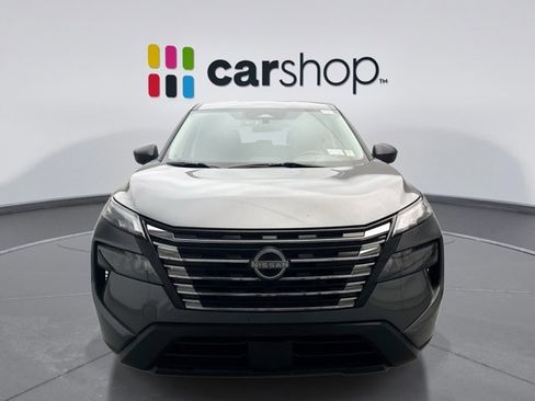 Used 2024 Nissan Rogue S AWD/4WD image 8