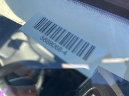 Used 2025 Kia Telluride S image 10