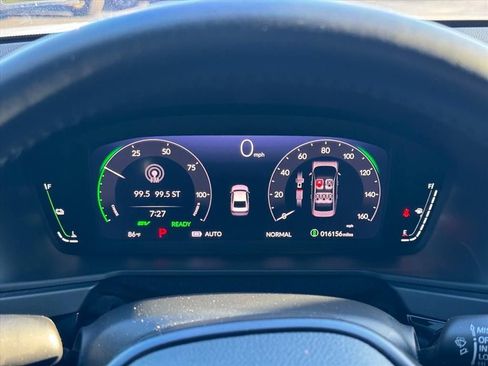 Used 2024 Honda Accord Sport image 19