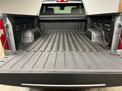New 2026 Chevrolet Silverado 1500 W/T AWD/4WD image 10