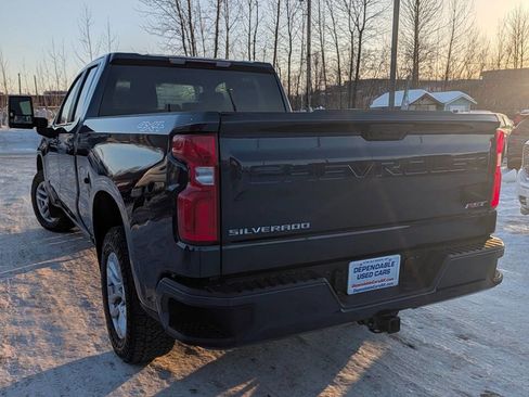 Used 2022 Chevrolet Silverado 1500 RST w/ Max Trailering Package image 7