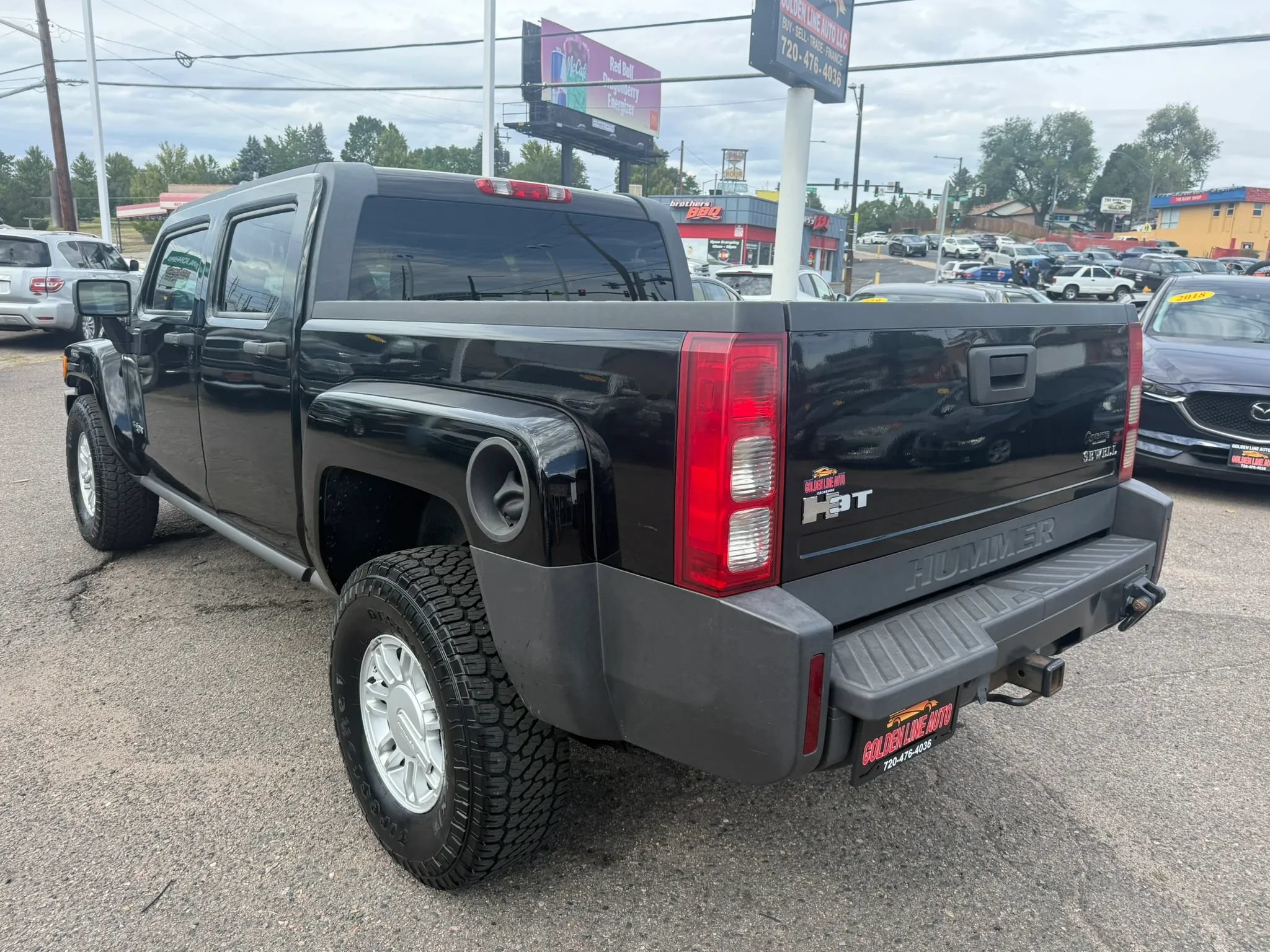 Used 2009 HUMMER H3T AWD/4WD image 6