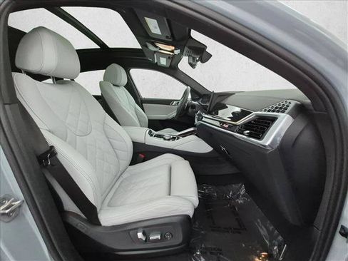 Used 2026 BMW X6 xDrive40i w/ Premium Package AWD/4WD image 25