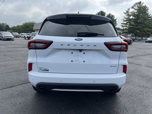 Used 2023 Ford Escape ST-Line w/ Tech Pack #1 image 9