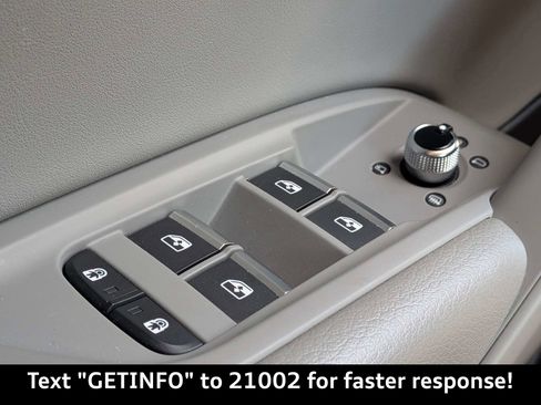 Used 2024 Audi Q5 2.0T Premium w/ Convenience Package image 28