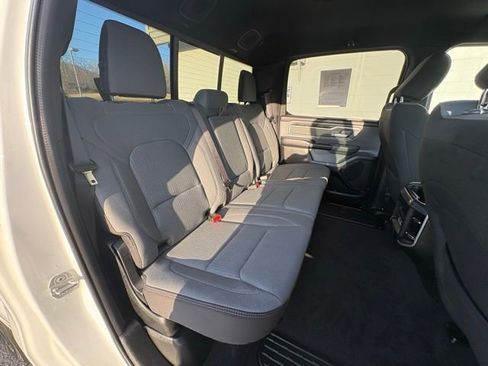 Used 2023 RAM 1500 Big Horn image 31