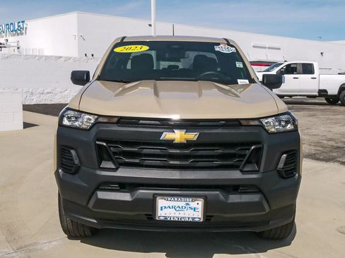 Used 2023 Chevrolet Colorado W/T image 2