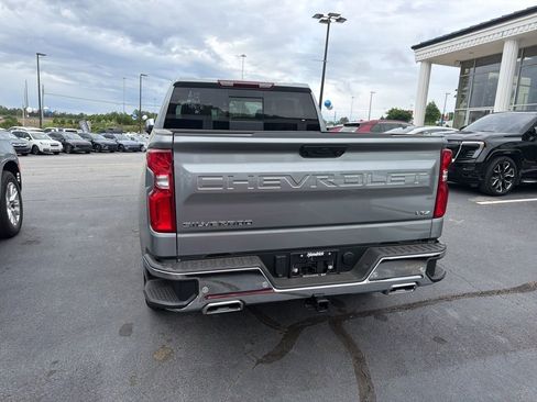 Used 2025 Chevrolet Silverado 1500 LTZ AWD/4WD image 4