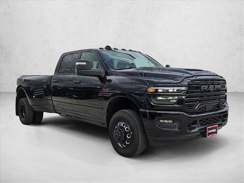 New 2026 RAM 3500 Laramie AWD/4WD image 7