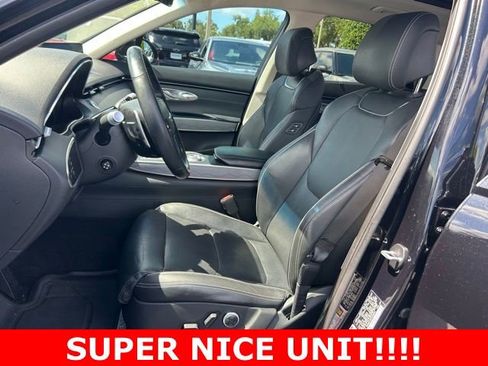 Used 2023 Genesis GV70 2.5T w/ Advanced Package AWD/4WD image 12