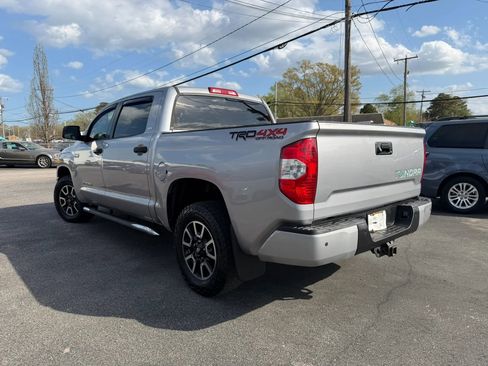 Used 2016 Toyota Tundra SR5 w/ TRD Off Road Package image 5