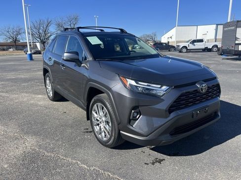 Used 2024 Toyota RAV4 XLE Premium image 2