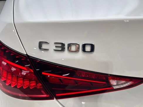 Used 2025 Mercedes-Benz C 300 Sedan image 21