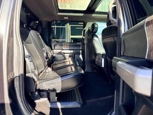 Used 2019 Ford F250 Lariat w/ Lariat Ultimate Package AWD/4WD image 35